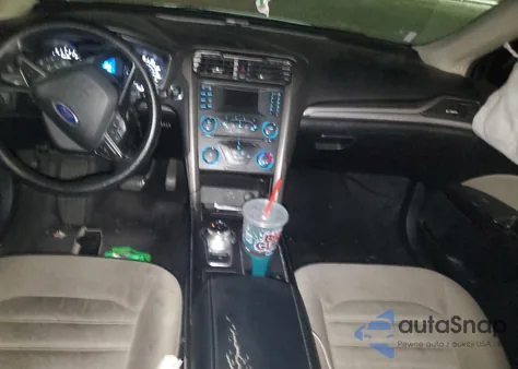 2017 Ford Fusion S z USA, uszkodzony, nr VIN 3FA6P0G71HR275175